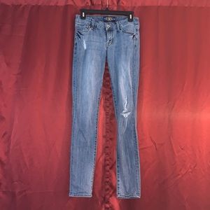 Lucky Brand medium wash distress skinny jeans